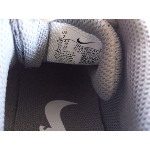 Nike Hyperdiamond 4 Pro MCS Women's‎ Size 7 Softball Cleat DC8990-0012 pure Gray - Picture 10 of 10